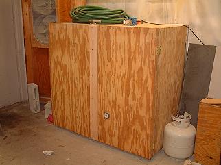 Custom hatches, molds, plugs and installation techniques image